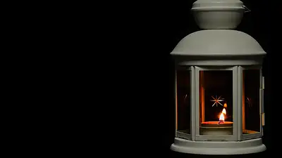 Czy palenie świeczek w domu szkodzi zdrowiu? Fakty i porady