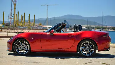 Korozja w Mazdzie 5 – jak zapobiegać rdzy i dbać o auto