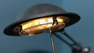 Jak ustawić lampkę – praktyczny poradnik oświetlenia