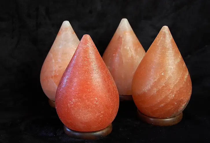 Kiedy włączać lampę solną? Praktyczny przewodnik