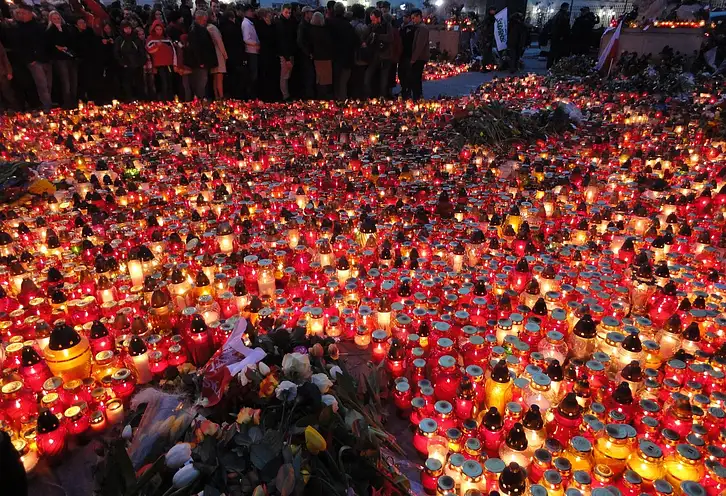 Ile wydamy na Wszystkich Świętych? Koszty