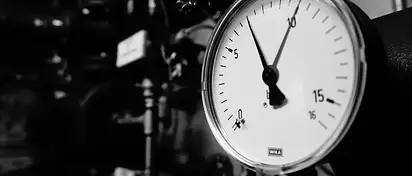 Kto wymyślił manometr? Odkryj historię