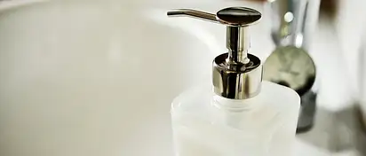 Co na ściany łazienki w kamperze? Porady